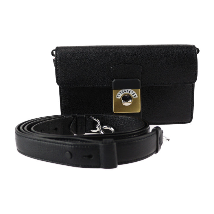 新品未使用展示品 Maison Margiela メゾン マルジェラ NEW LOCK Horizontal ニュー ロック ホリゾンタル ショルダーバッグ SB1WD0002 キャンバス レザー ヤギ革 ホワイト ブラック シルバー金具 2WAY クラッチバッグ クロスボディ ポシェット ヤギ革