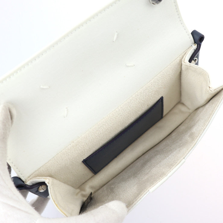 新品未使用展示品 Maison Margiela メゾン マルジェラ NEW LOCK Horizontal ニュー ロック ホリゾンタル ショルダーバッグ SB1WD0002 キャンバス レザー ヤギ革 ホワイト ネイビー系 シルバー金具 2WAY クラッチバッグ クロスボディ ポシェット ヤギ革