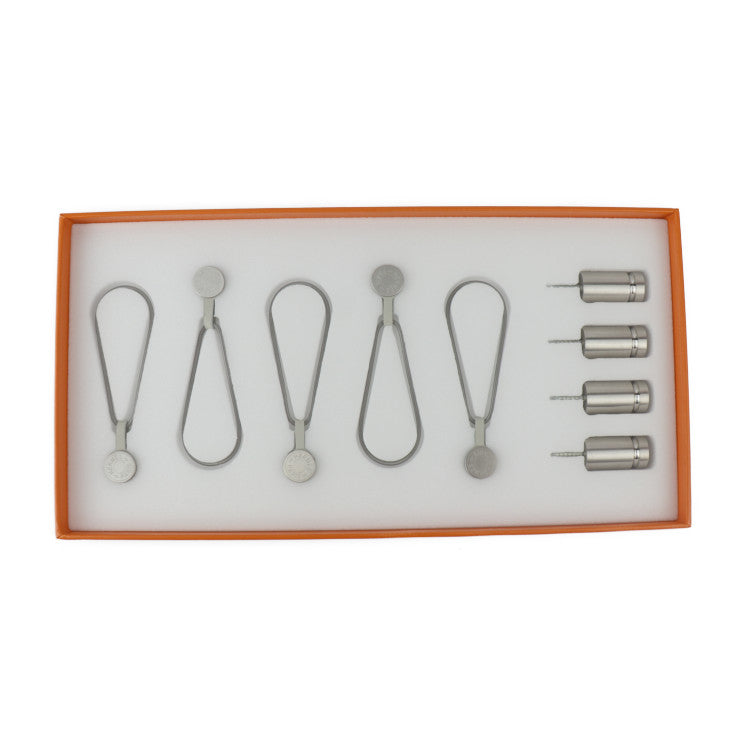 新品未使用展示品 HERMES エルメス FIXATION CARRE BOITIER その他ファッション雑貨 019012S メタル マットシルバー スカーフ用ハンギングセット 壁取付 マグネット式 スカーフホルダー