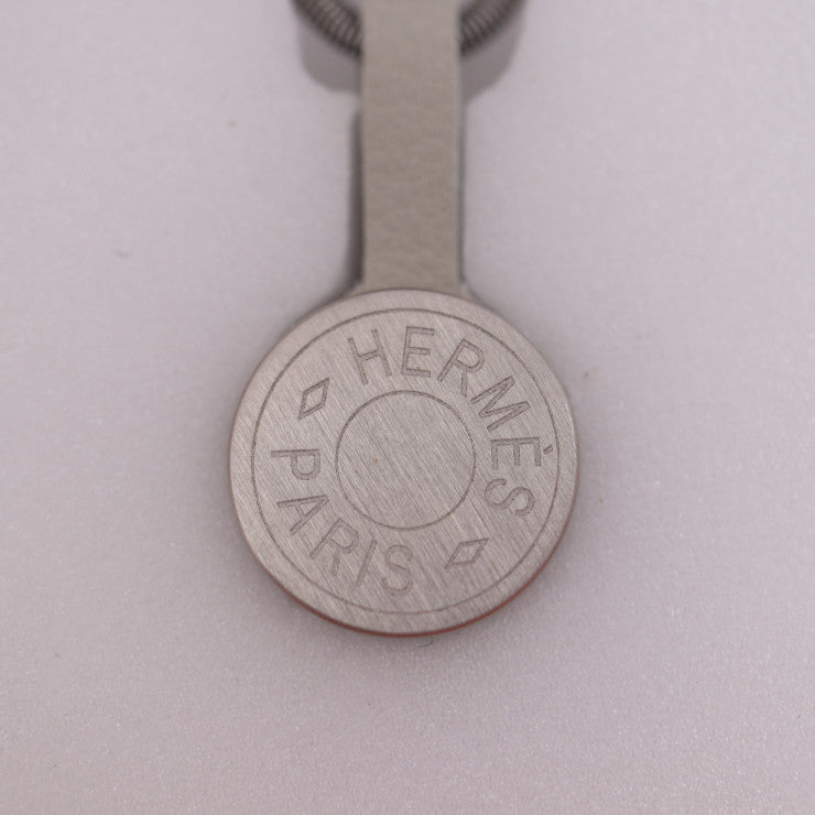 新品未使用展示品 HERMES エルメス FIXATION CARRE BOITIER その他ファッション雑貨 019012S メタル マットシルバー スカーフ用ハンギングセット 壁取付 マグネット式 スカーフホルダー