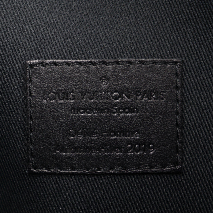 美品 LOUIS VUITTON ルイ ヴィトン ポシェット A4 チェーン タイガ セカンドバッグ M30347 レザー ブラック レインボー クラッチバッグ ポーチ ビトン