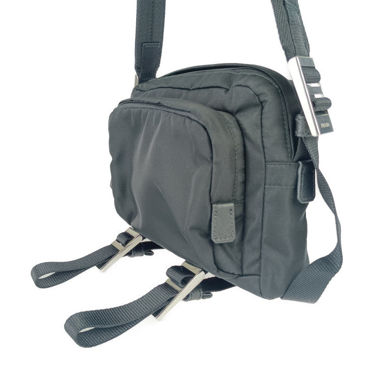 超美品 PRADA プラダ ショルダーバッグ クロスボディバッグ 2VH043 ブラック シルバー金具 ナイロン レザー ユニセックス ポシェット メッセンジャーバッグ 三角ロゴプレート