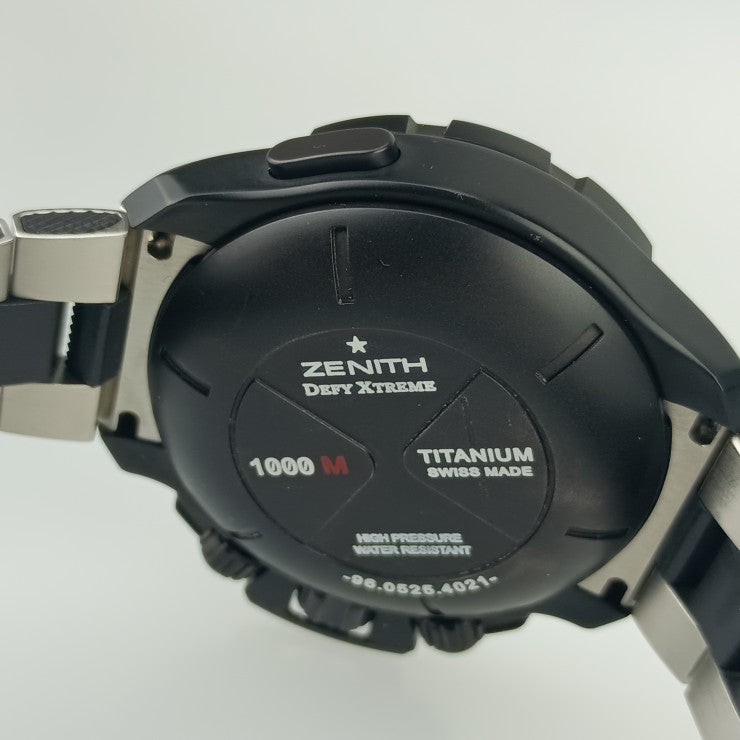 美品 ZENITH ゼニス 腕時計 デファイ エクストリーム オープン クロノグラフ 96.0525.4021 / 21.M525 ブラック シルバー スケルトン文字盤 チタン カーボン アルミニウム メンズ 自動巻き