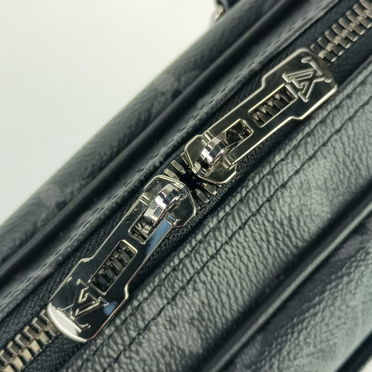 新古未使用展示品 LOUIS VUITTON ルイヴィトン ビジネスバッグ ポルト ドキュマン･ヴォワヤージュ M46457 ブラック グレー シルバー金具 モノグラム･エクリプス キャンバス レザー メンズ 2WAY