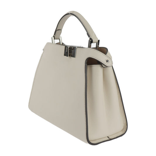 美品 FENDI フェンディ PEEKABOO ESSENTIALLY ピーカブー エッセンシャリー ハンドバッグ 8BN302 カーフレザー ライトベージュ系 シルバー金具 2WAY ショルダーバッグ