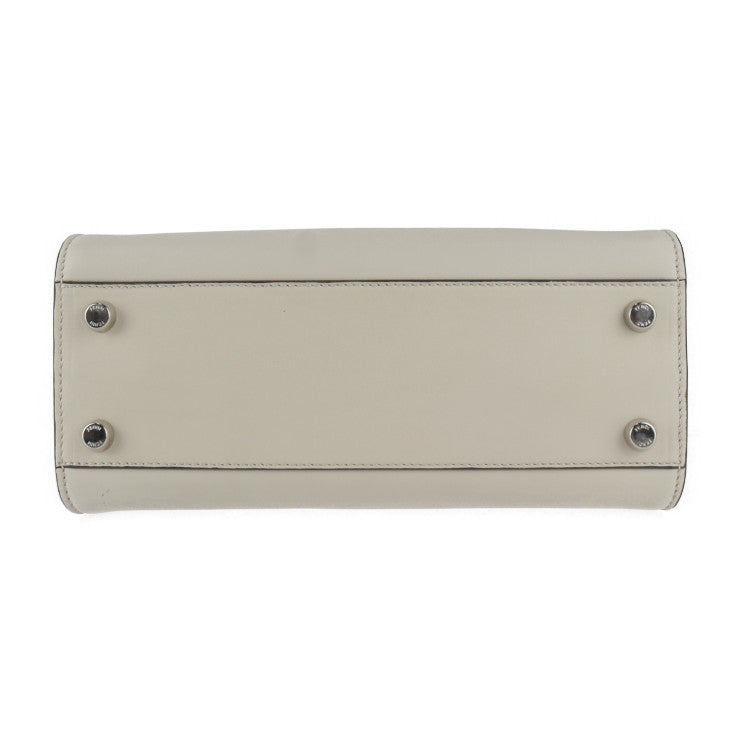 美品 FENDI フェンディ PEEKABOO ESSENTIALLY ピーカブー エッセンシャリー ハンドバッグ 8BN302 カーフレザー ライトベージュ系 シルバー金具 2WAY ショルダーバッグ