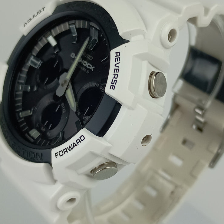 新古未使用展示品 CASIO カシオ 腕時計 G-SHOCK Gショック GAW-100B-7AJF ホワイト ブラック文字盤 樹脂 アルミ メンズ ソーラー電波 アナデジ