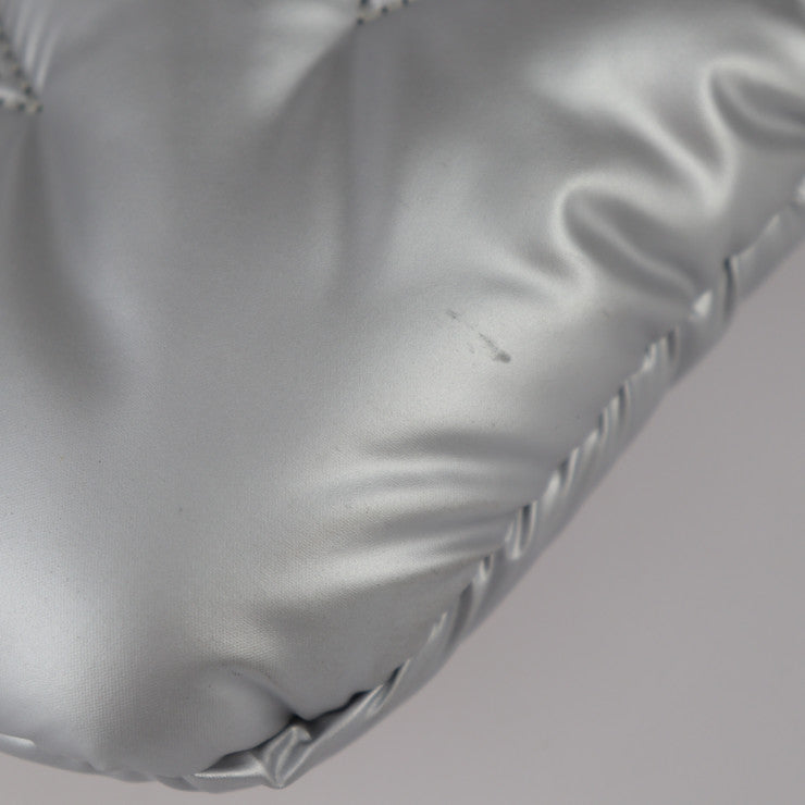 超美品 LOUIS VUITTON ルイ ヴィトン モノグラム マキシ ミュルティ ポシェット アクセソワール LVピロー ショルダーバッグ M21056 リサイクルナイロン シルバー ペールピンク 3WAY クラッチバッグ ビトン