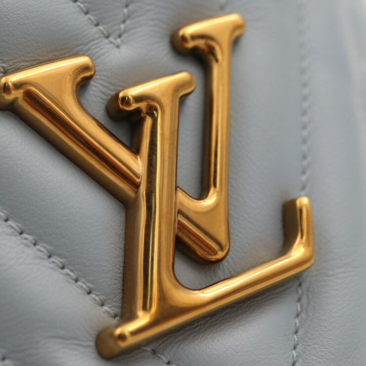 超美品 LOUIS VUITTON ルイ ヴィトン ニューウェーブ バムバッグ ウエストバッグ M55331 スムースカーフレザー ライトブルー系 ゴールド金具 ボディバッグ キルティング ビトン