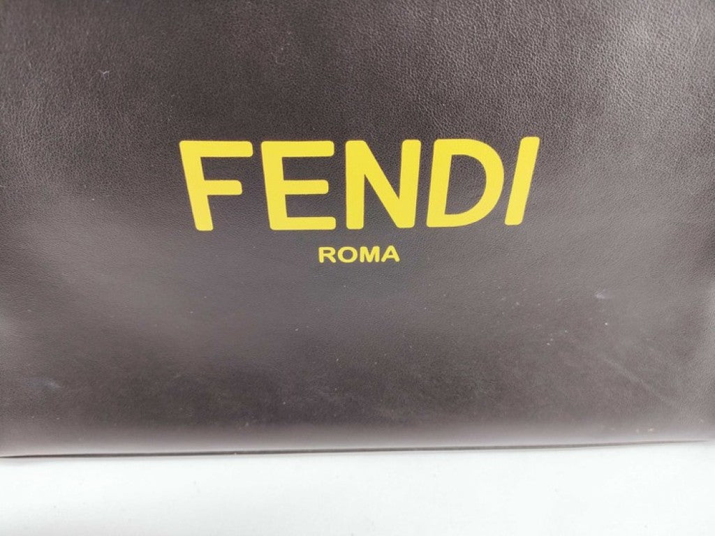 FENDI フェンディ クラッチバッグ フラットスリム 7VA491 ブラック イエロー系 レザー メンズ シルバー金具 美品