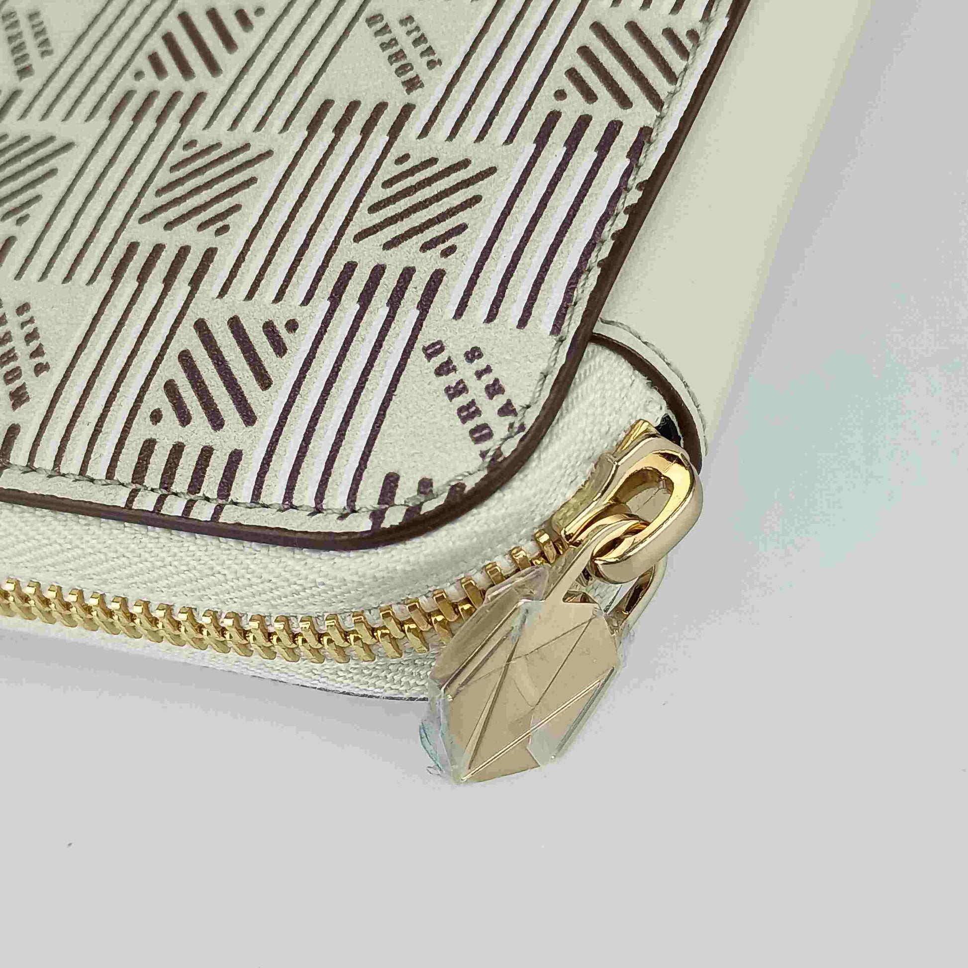 MOREAU PARIS モロー・パリ 長財布 コンチネンタル ジップウォレット CONZIP LRGPRCALFCHCH シャンパン カーフレザー ユニセックス ゴールド金具 ラウンドファスナー 新品未使用展示品