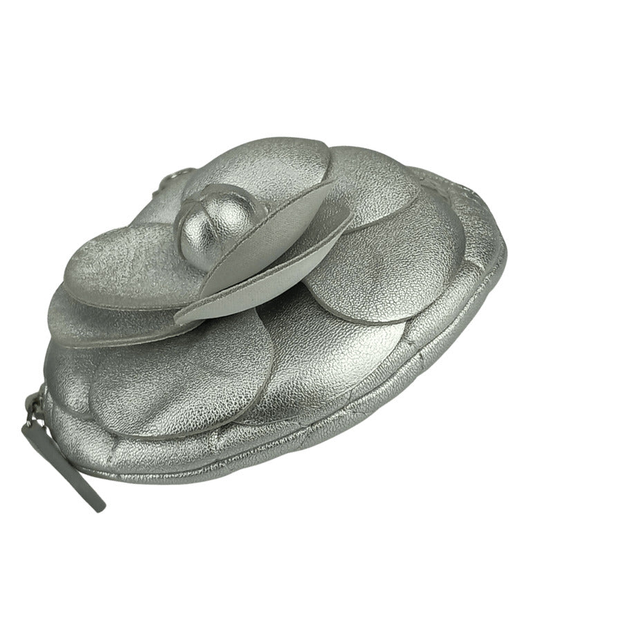 CHANEL シャネル コインケース カメリア ジップ コインパース AP2125 シルバー ラムスキン レディース 小銭入れ マトラッセ キルティング 美品