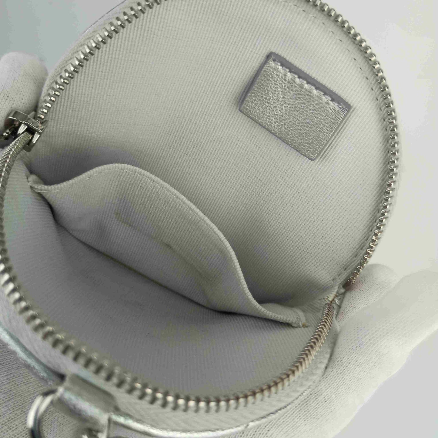 CHANEL シャネル コインケース カメリア ジップ コインパース AP2125 シルバー ラムスキン レディース 小銭入れ マトラッセ キルティング 美品