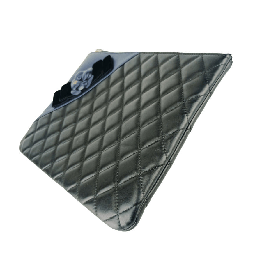 CHANEL シャネル セカンドバッグ カメリア ポーチ 82699 ブラック ネイビー ラムスキン ベロア レディース ココマーク マトラッセ キルティング ゴールド金具 超美品