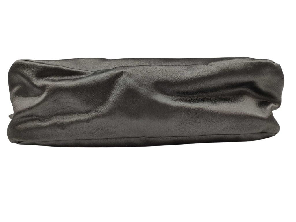 PRADA プラダ ポーチ トライアングルロゴ 1N0021 グレーメタリック キャンバス レディース 三角ロゴ 美品