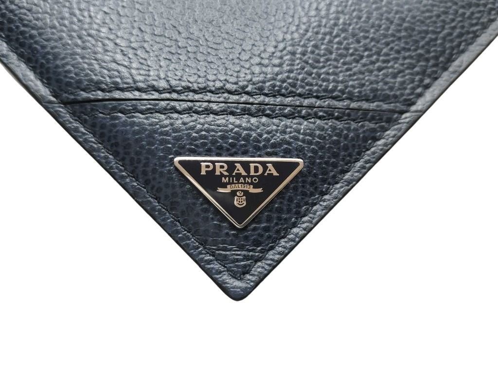 PRADA プラダ 財布 トライアングルロゴ 2MO004 ブラック レザー メンズ 二つ折り財布 三角ロゴ 美品