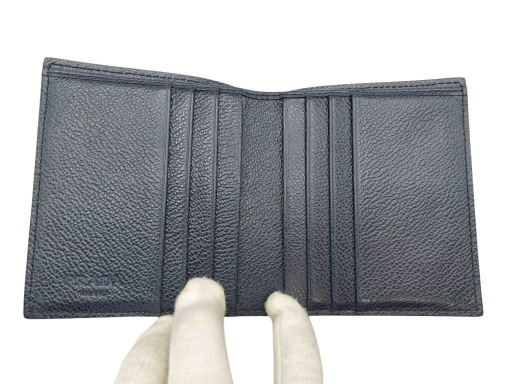 PRADA プラダ 財布 トライアングルロゴ 2MO004 ブラック レザー メンズ 二つ折り財布 三角ロゴ 美品