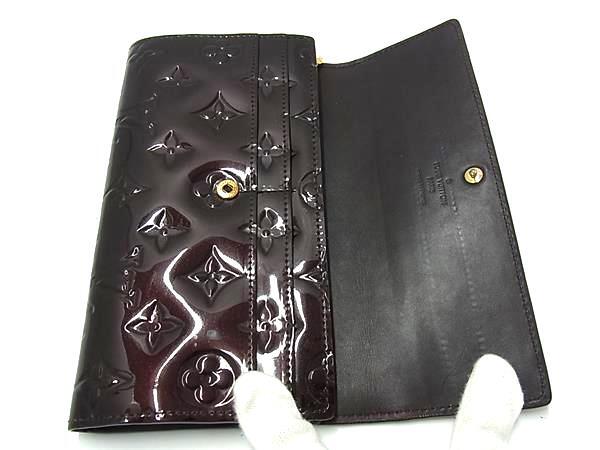 LOUIS VUITTON ヴィトン 財布 モノグラムヴェルニ ポルトフォイユ サラ M93524 アマラント パテントレザー ユニセックス 二つ折り 長財布 ゴールド金具