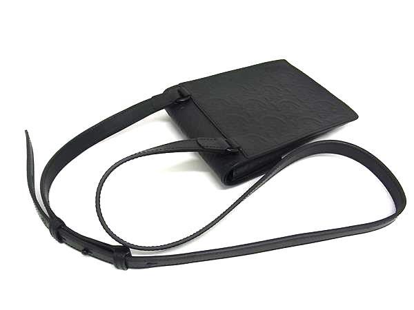 Salvatore Ferragamo フェラガモ ショルダーバッグ ガンチーニ GG241149 ブラック レザー ユニセックス 超美品