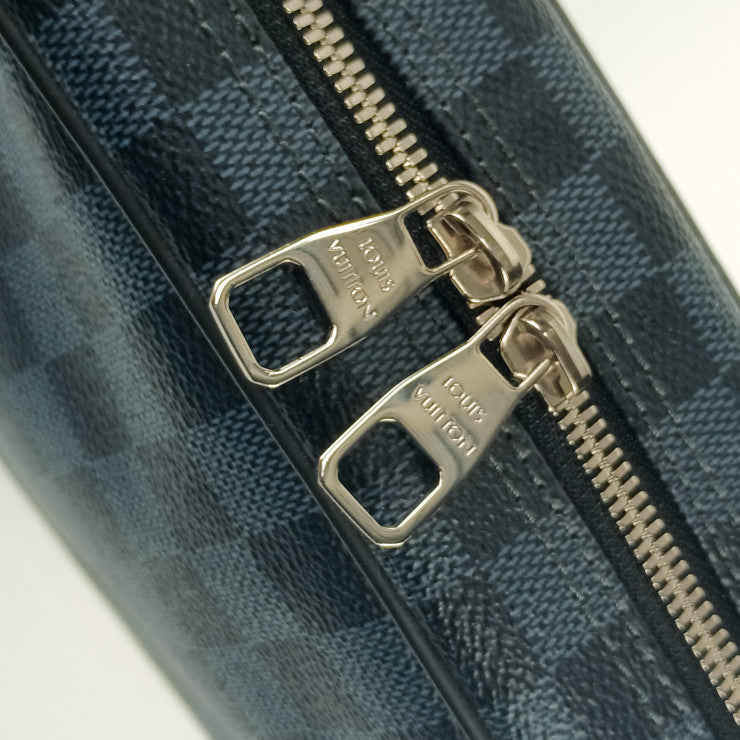 超美品 LOUIS VUITTON ルイヴィトン セカンドバッグ トゥルース・トワレ GM N47523 ネイビー系 シルバー金具 ダミエ・コバルト キャンバス メンズ ポーチ クラッチバッグ