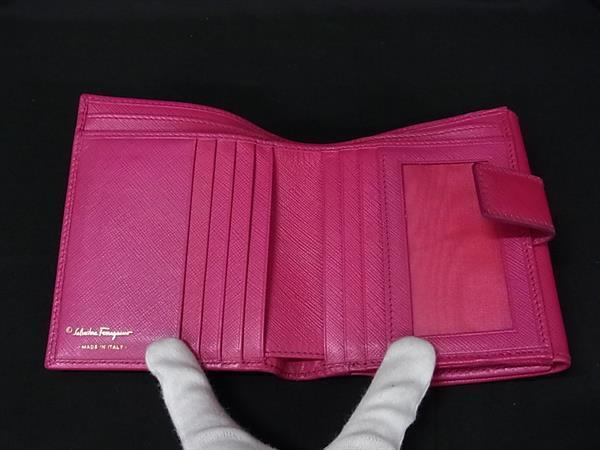 Salvatore Ferragamo フェラガモ 財布 ダブルガンチーニ JP-22-B852 ピンク レザー レディース 二つ折り財布 ゴールド金具