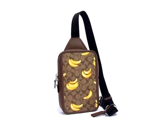 COACH コーチ ボディバッグ サリバン パック CR295 ブラウン系×イエロー系 PVC レザー メンズ バナナ柄 スリングバッグ シルバー金具 超美品