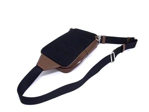 COACH コーチ ボディバッグ サリバン パック CR295 ブラウン系×イエロー系 PVC レザー メンズ バナナ柄 スリングバッグ シルバー金具 超美品