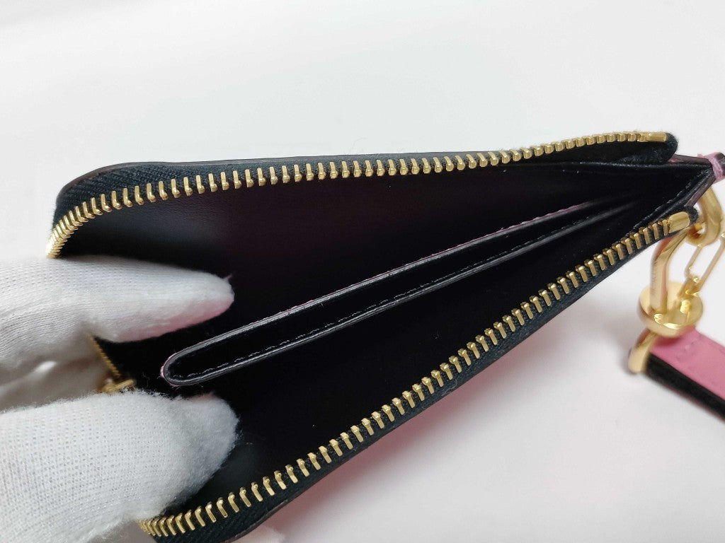 MONCLER モンクレール コインケース フラット ウォレット スモール ピンク レザー レディース L字ファスナー ロゴ ショルダーウォレット ゴールド金具 美品