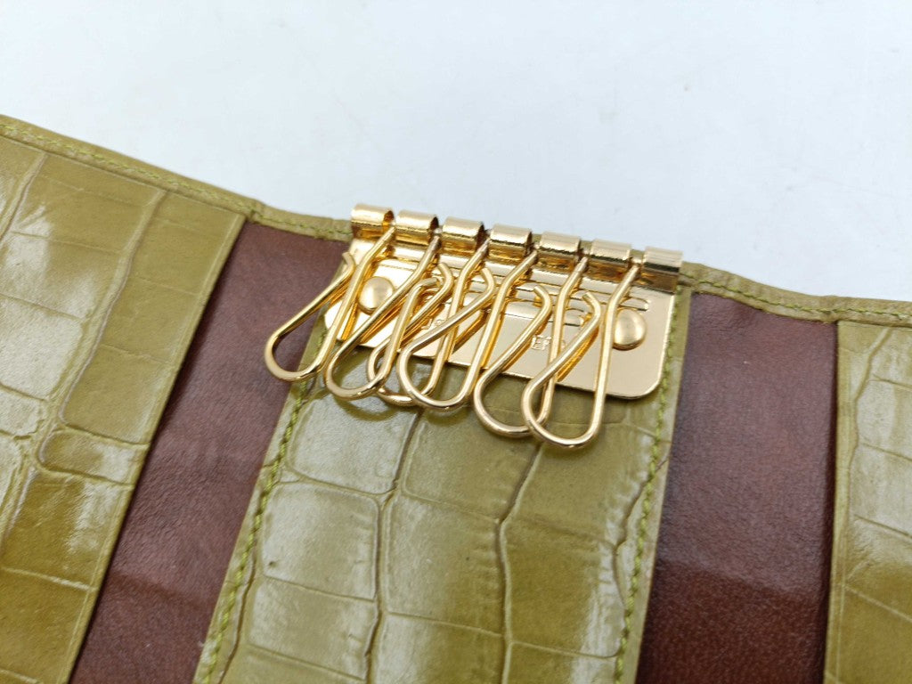 Salvatore Ferragamo フェラガモ キーケース ヴァラ 22 3056 カーキ系 型押しレザー レディース 6連 ゴールド金具 超美品