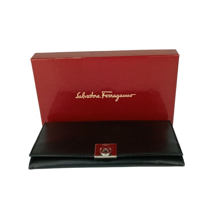 Salvatore Ferragamo フェラガモ 長財布 ガンチーニ ロングウォレット 22 8601 ブラック カーフレザー レディース 二つ折り シルバー金具