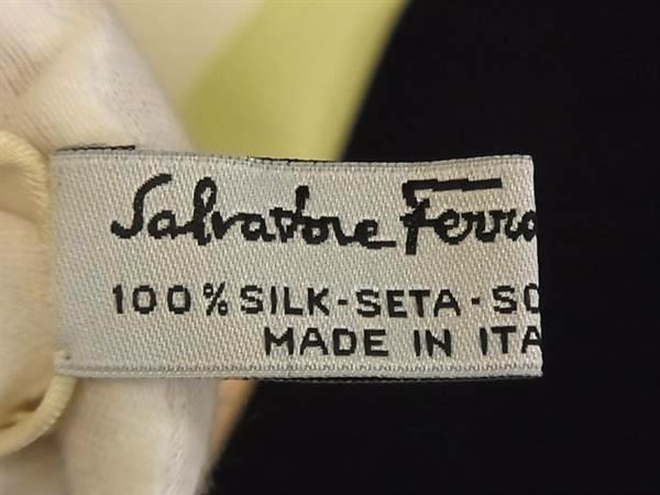 Salvatore Ferragamo フェラガモ スカーフ - - マルチカラー シルク100% レディース 総柄 大判 新品未使用展示品