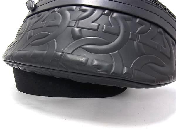 Salvatore Ferragamo フェラガモ ボディバッグ ガンチーニ ウエストバッグ 24 0615 ブラック系 PVC レザー メンズ 美品