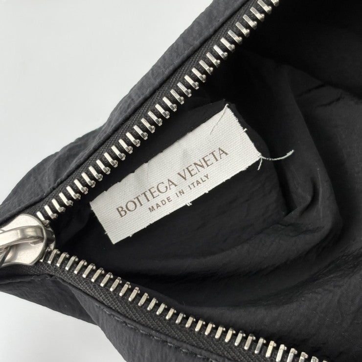 BOTTEGA VENETA ボッテガヴェネタ ウエストバッグ マキシイントレチャート ザ・ストレッチ カセット ベルトバッグ 629067 ブラック カーフ ユニセックス シルバー金具 美品