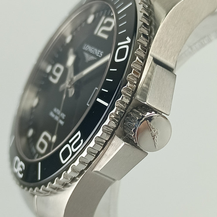 超美品 LONGINES ロンジン 腕時計 ハイドロコンクエスト L3.781.4.56.6 シルバー ブラック文字盤 ステンレス メンズ 自動巻 30気圧防水