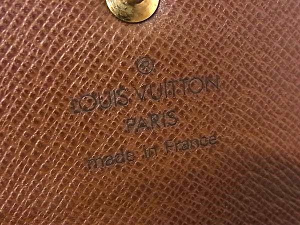 LOUIS VUITTON ルイヴィトン 財布 モノグラム ポルトトレゾール エテュイ パピエ M61202 ブラウン PVC レザー レディース 三つ折り 財布