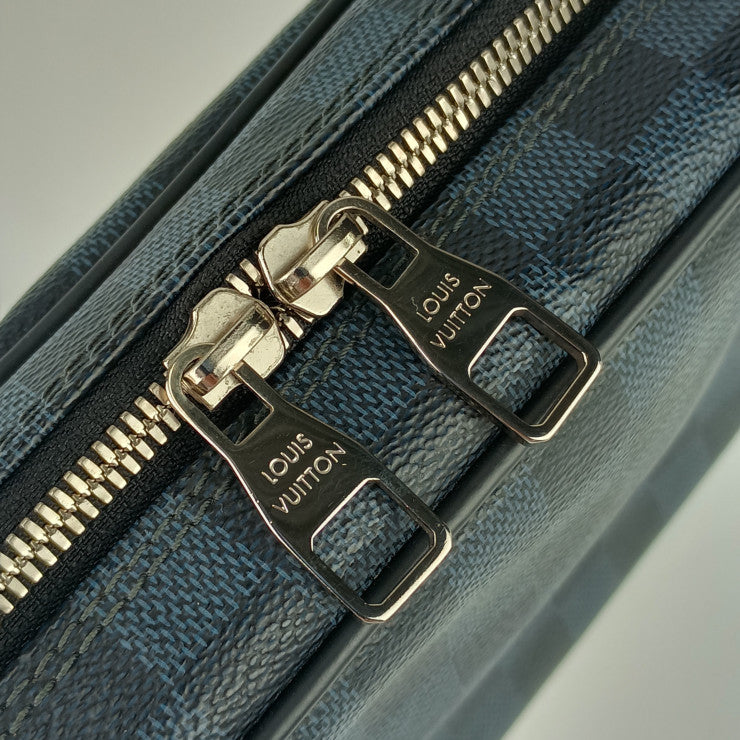 超美品 LOUIS VUITTON ルイヴィトン セカンドバッグ トゥルース・トワレ GM N47523 ネイビー系 シルバー金具 ダミエ・コバルト キャンバス メンズ ポーチ クラッチバッグ