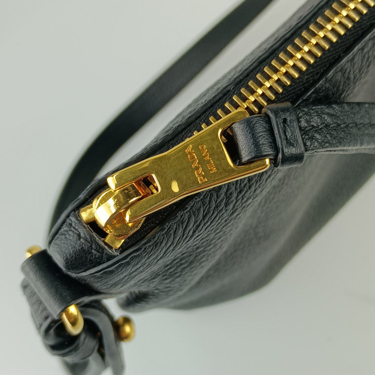 美品 PRADA プラダ ショルダーバッグ クロスボディバッグ 1BH050 ブラック ゴールド金具 VIT.DAINO レザー レディース 替えストラップ付き