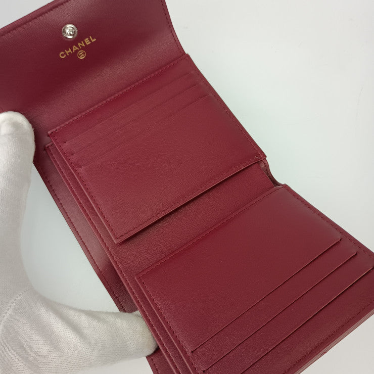新古未使用展示品 CHANEL シャネル 三つ折り財布 シャネル19 フラップウォレット AP2809 ボルドー シルバー金具 ラムスキン レディース ココマーク マトラッセ