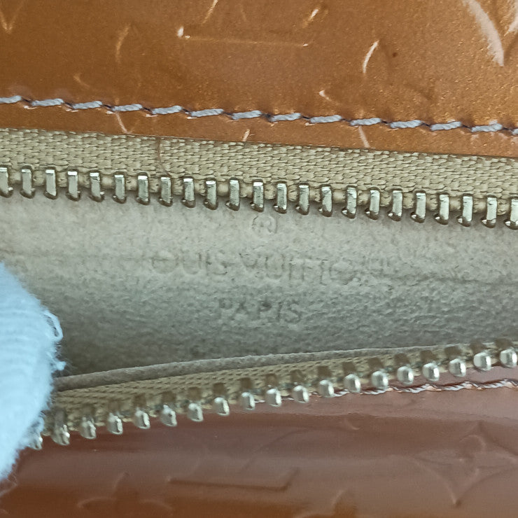 美品 LOUIS VUITTON ルイ ヴィトン ショルダーバッグ クロスボディバッグ ポシェットコントドゥフェ M92268 ゴールド ヴェルニ レディース アニマル フクロウ アウル