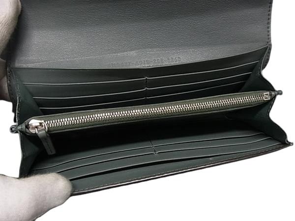 FENDI フェンディ 財布 セレリア ピーカブー 8M0427 ライトグリーン レザー レディース 二つ折り 長財布 シルバー金具 美品