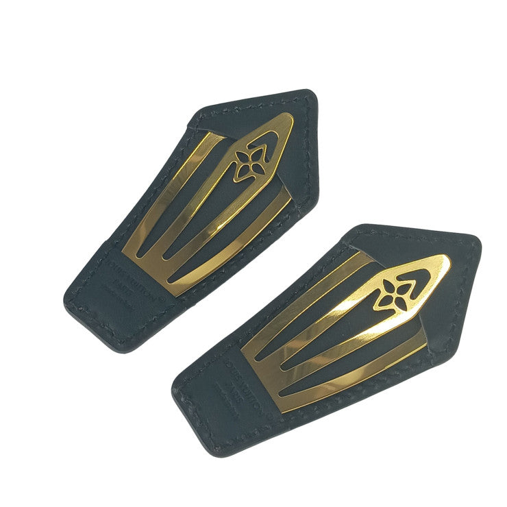 LOUIS VUITTON ルイヴィトン ヘアアクセサリー モノグラム バックステージ ヘアクリップ M01443 ブラウン ブラック PVC レザー レディース ゴールド金具 新古未使用展示品