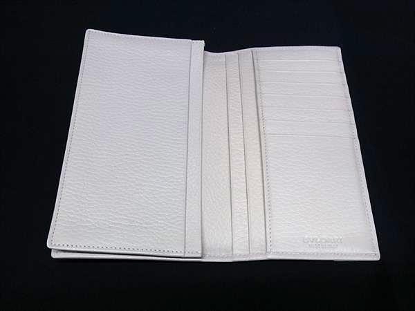 BVLGARI ブルガリ 二つ折り財布 長財布 - ブラック系×アイボリー系 キャンバス×レザー メンズ ロゴプレート 札入れ シルバー金具 美品