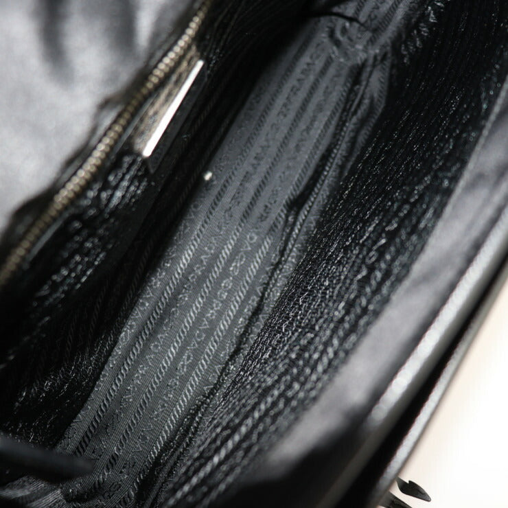 PRADA プラダ メッセンジャーバッグ ショルダーバッグ 2VD768 ナイロン レザー ブラック シルバー金具 クロスボディバッグ ロゴ