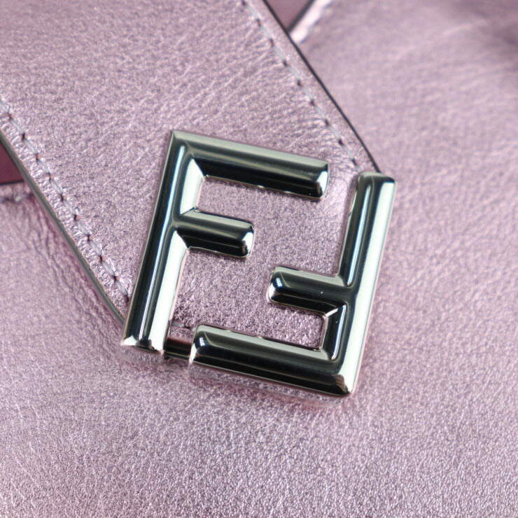 超美品 FENDI フェンディ FFダイヤモンド フォンポーチ ショルダーバッグ 7AS188 レザー ピンクメタリック シルバー金具 スマホポーチ スマホケース ストラップ