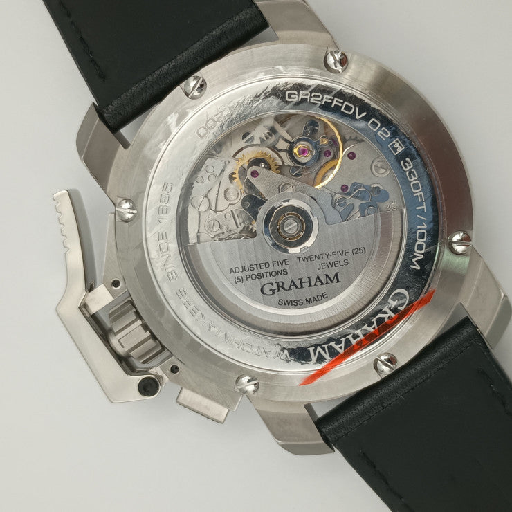 新品未使用展示品 GRAHAM グラハム 腕時計 クロノファイターオーバーサイズ 2CCAS.G01A シルバー ブラック オリーブグリーン系 ステンレス レザー メンズ 自動巻き 裏スケ デイト