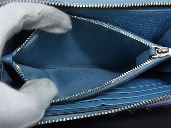 VALENTINO GARAVANI ヴァレンティノ ガラヴァーニ 財布 ロックスタッズ RW0P0645VSH ライトブルー シルバー レザー レディース ラウンドファスナー 長財布