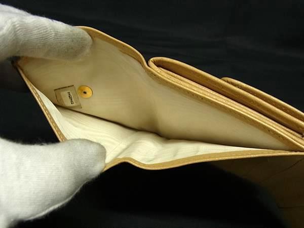 CHANEL シャネル 財布 ココマーク ベージュ レザー レディース Wホック 三つ折り 財布 ゴールド金具