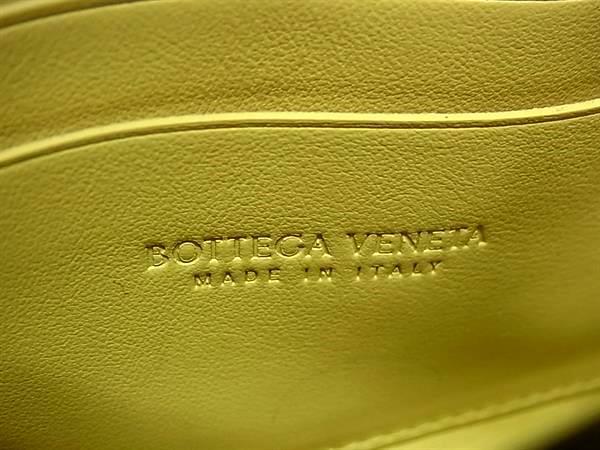 BOTTEGA VENETA ボッテガヴェネタ コインケース トライアングル 651446 パステルイエロー レザー ユニセックス ターンロック 美品