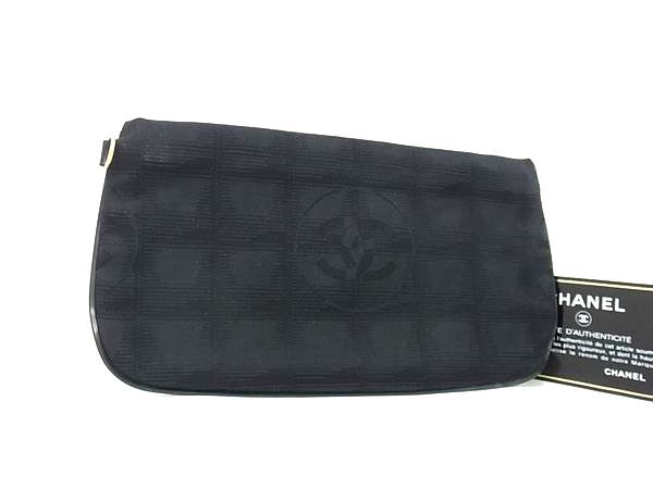 CHANEL シャネル ポーチ ニュートラベルライン ブラック ナイロン レディース ココマーク ゴールド金具 美品