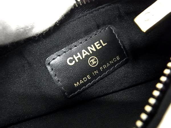 CHANEL シャネル ポーチ ニュートラベルライン ブラック ナイロン レディース ココマーク ゴールド金具 美品